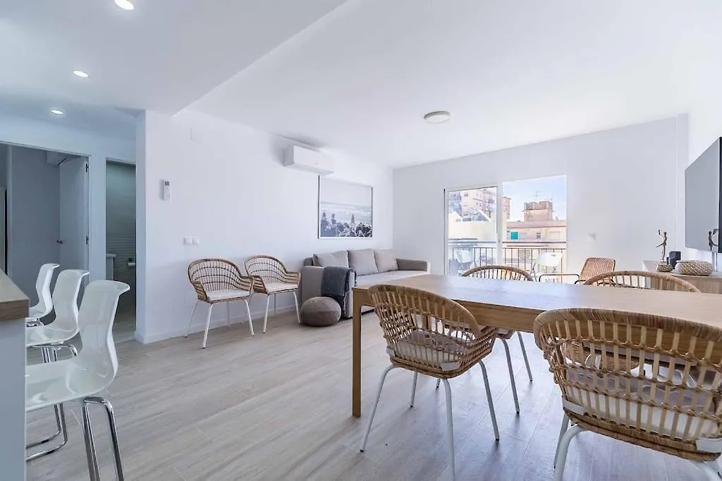 117-Modern Apartment In The Heart Of Fuengirola!