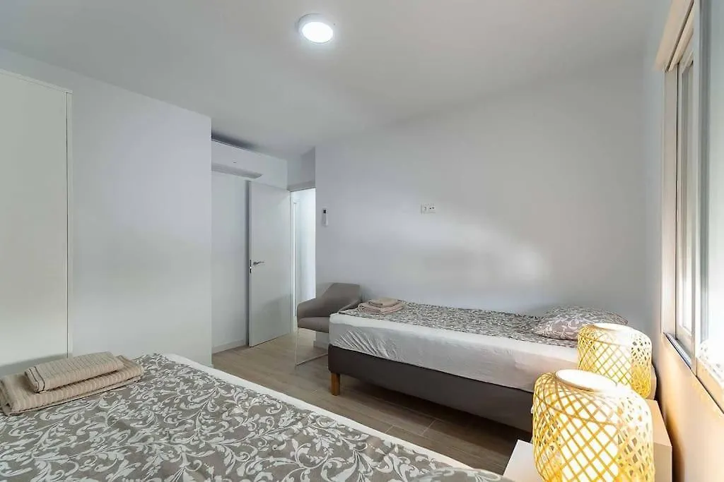 117-Modern Apartment In The Heart Of Fuengirola! Fuengirola