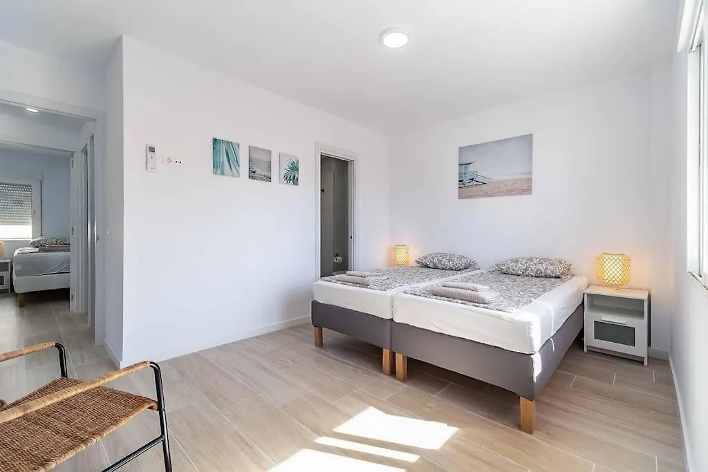 117-Modern Apartment In The Heart Of Fuengirola!