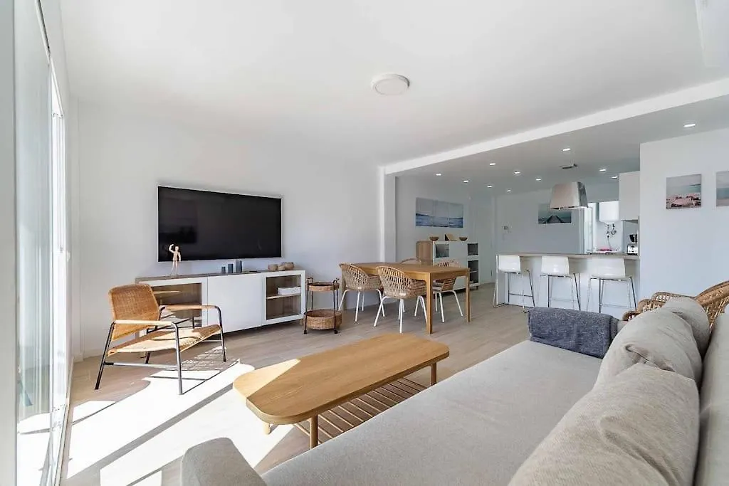117-Modern Apartment In The Heart Of Fuengirola!