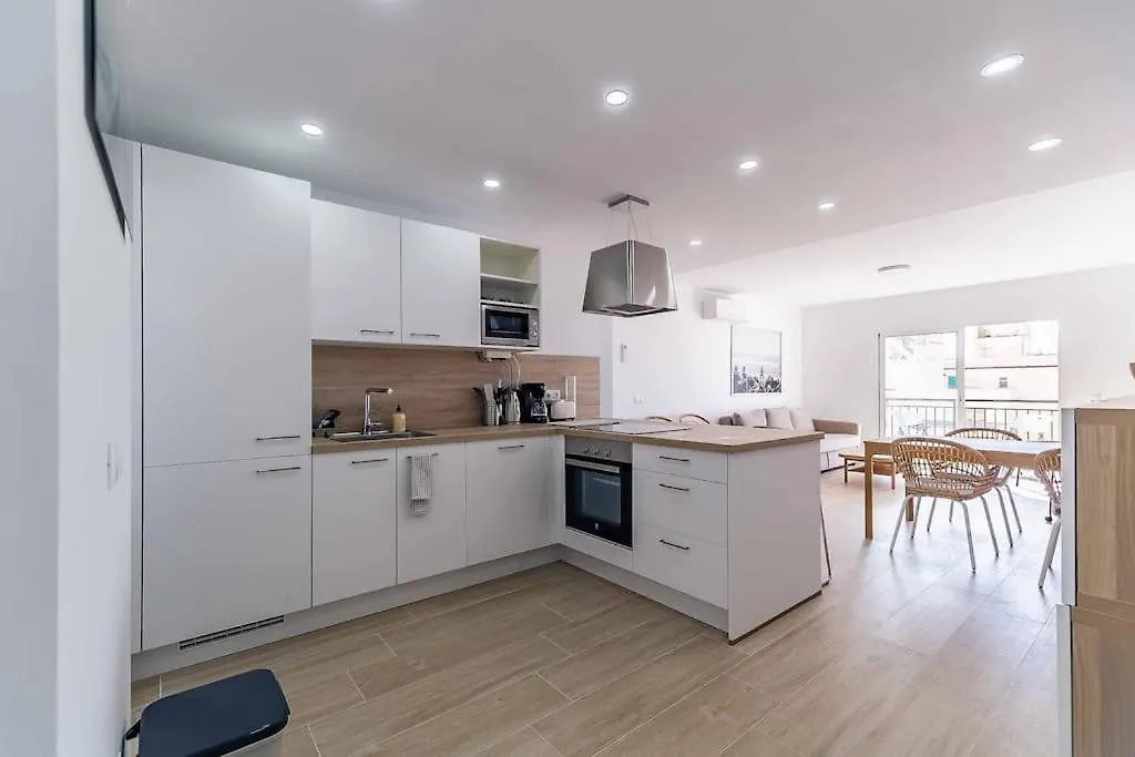 117-Modern Apartment In The Heart Of Fuengirola! Spain