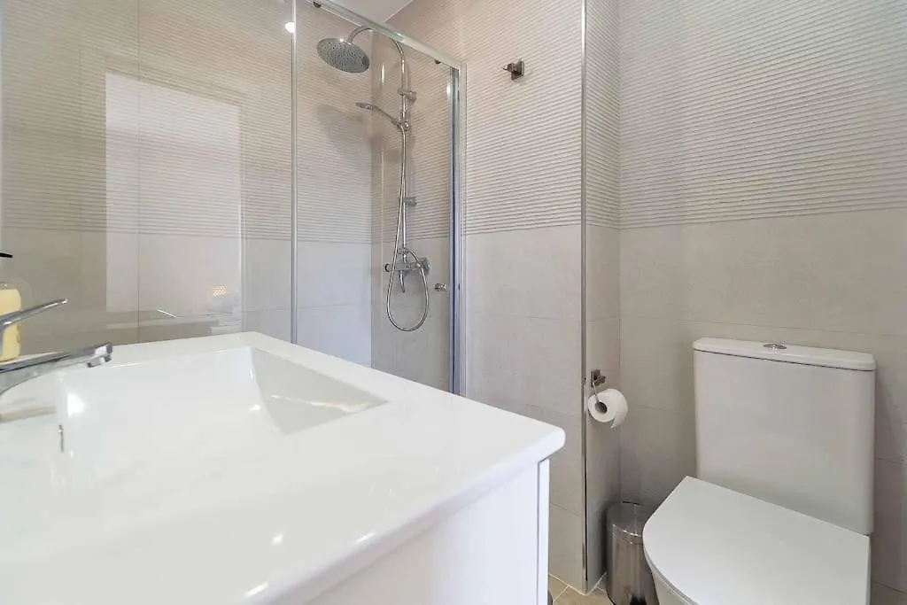 117-Modern Apartment In The Heart Of Fuengirola!