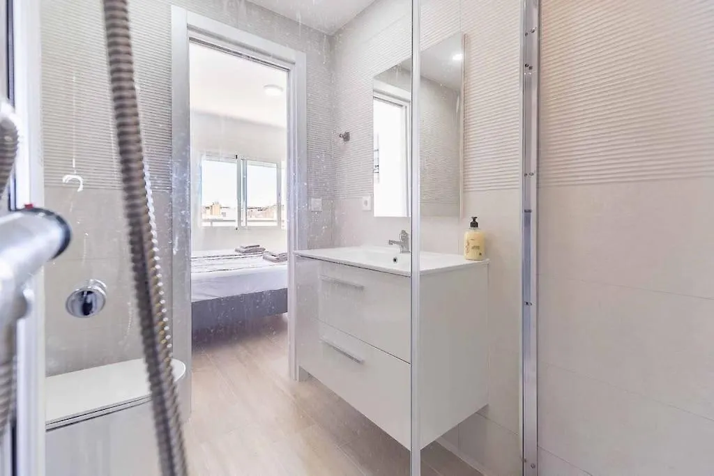 117-Modern Apartment In The Heart Of Fuengirola! Spain